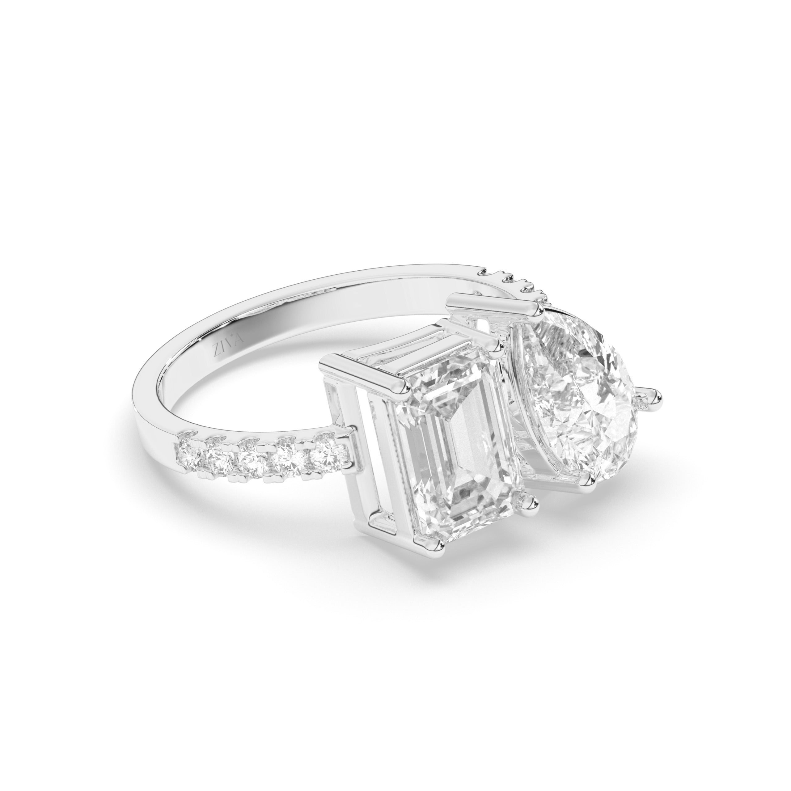 Veneré Diamond Ring